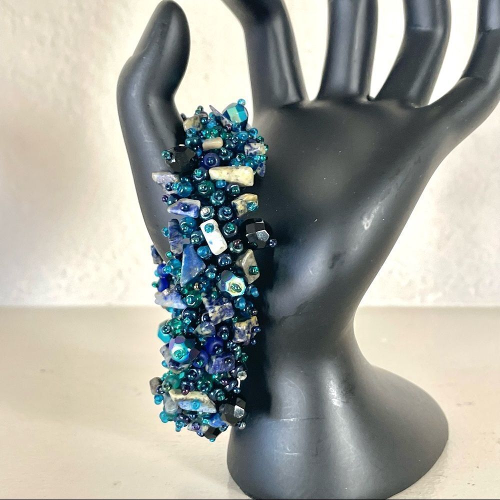 Magnetic stone blue caterpillar bracelet